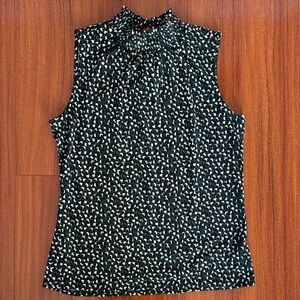 Adrianna Papell Black and White Sleeveless Blouse